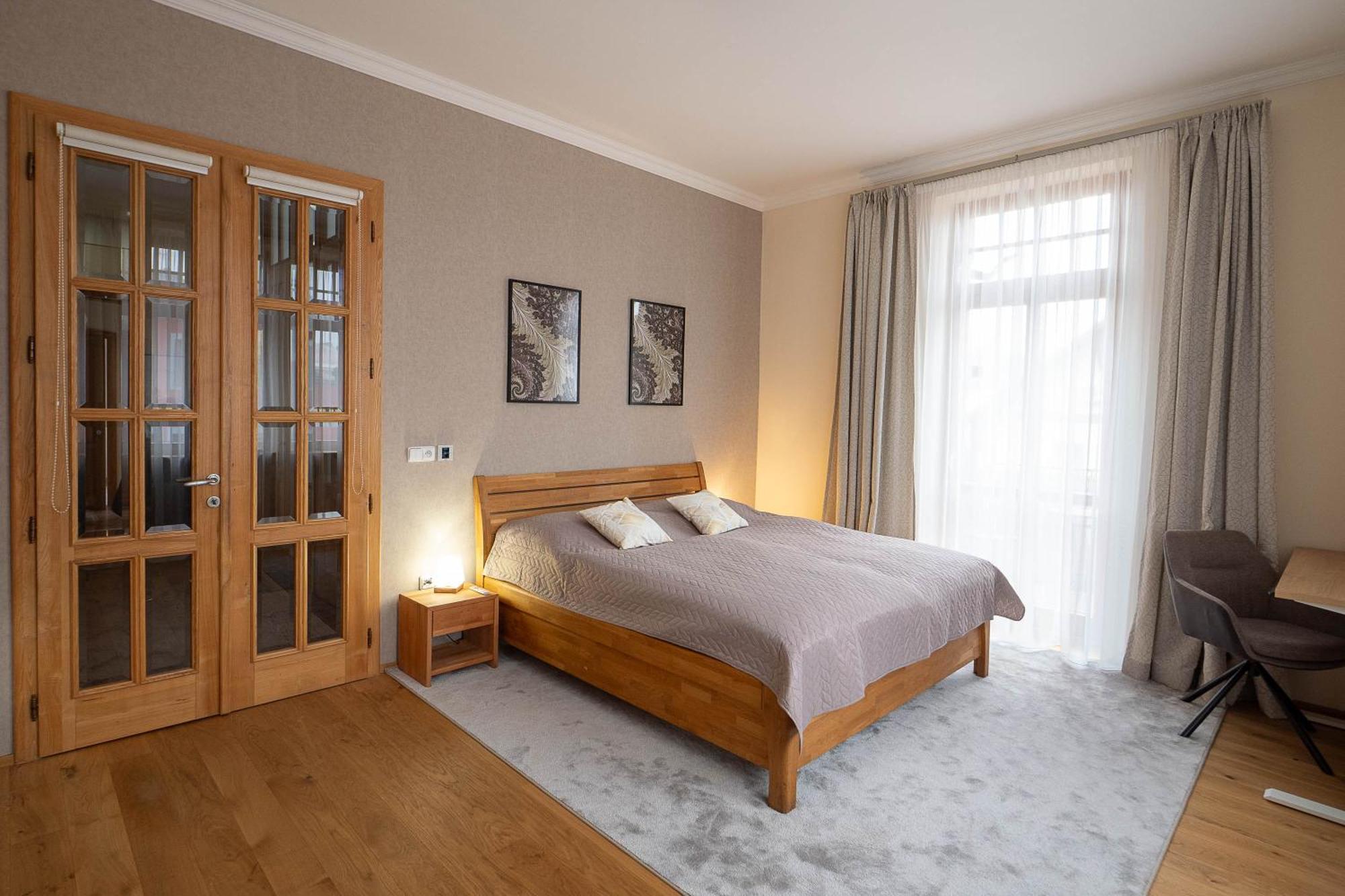 Executive 2-Bdrm Central Suite Usti nad Labem Exterior foto